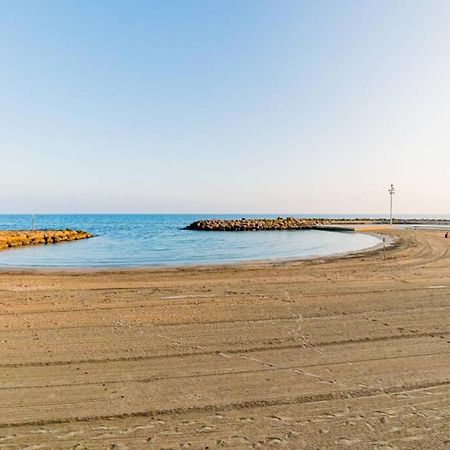 La Perla De Torrevieja Apartment Bagian luar foto