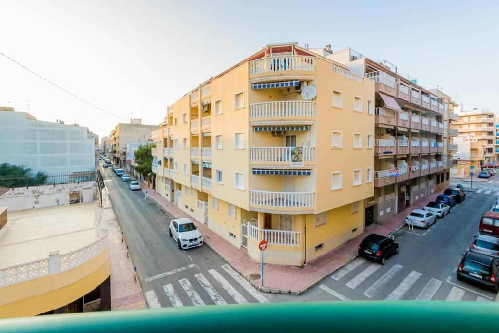 La Perla De Torrevieja Apartment Bagian luar foto